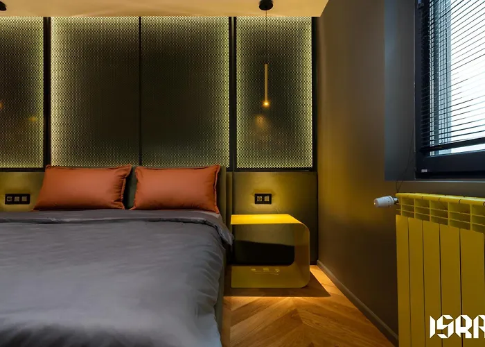 Modern Living In The Old Town * Бухарест