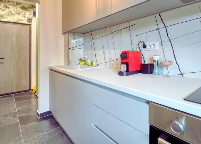 Modern Living In The Old Town Апартаменти Бухарест
