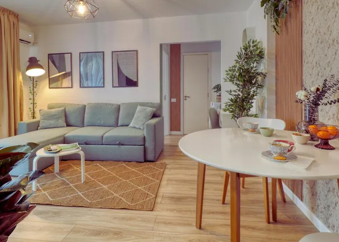 Modern Living In The Old Town Apartament *