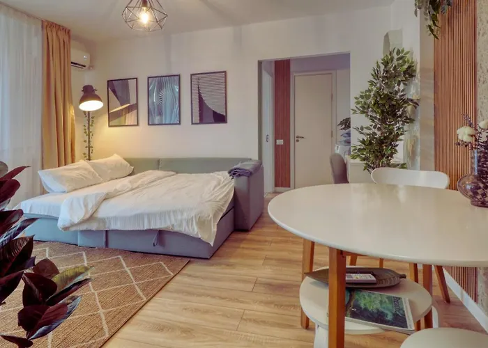 Modern Living In The Old Town *